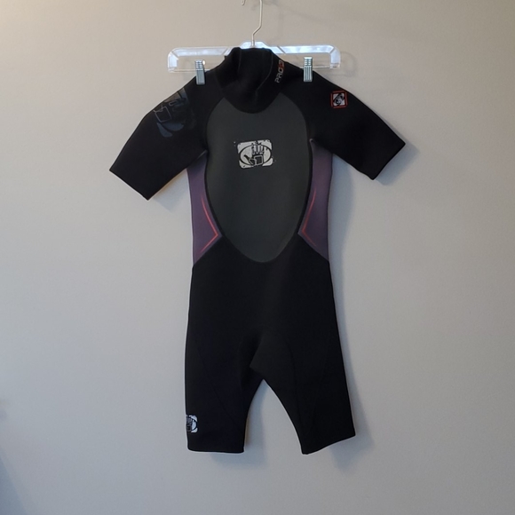 Bodyglove junior wetsuit - Picture 1 of 8